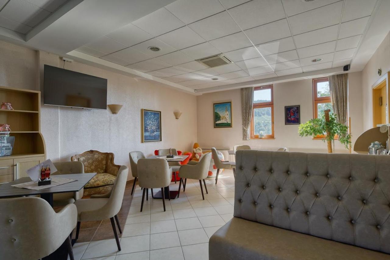 Garni Hotel Zvon Zrece Luaran gambar