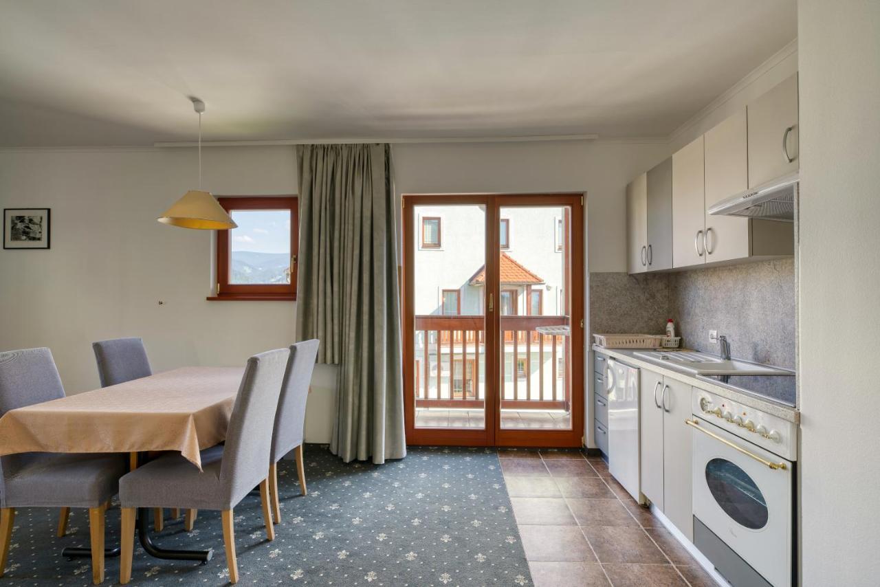 Garni Hotel Zvon Zrece Luaran gambar