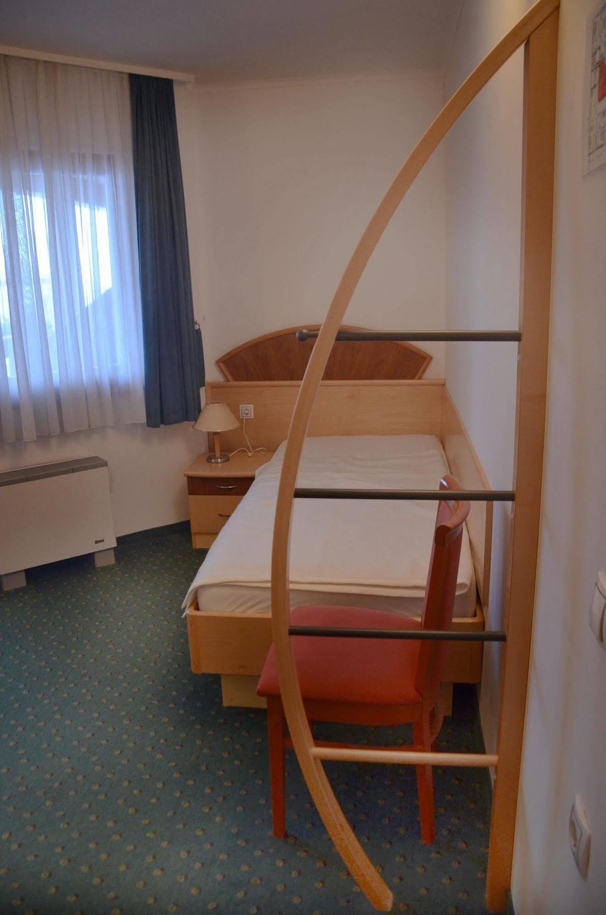 Garni Hotel Zvon Zrece Luaran gambar